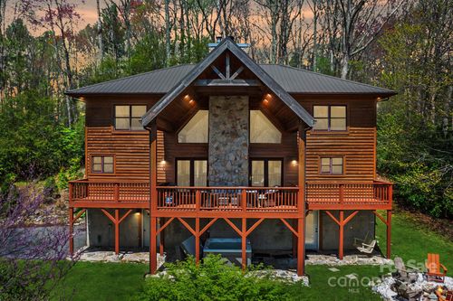 40 Ollis Ridge Ln, Elk Park, NC, 28622-9429 | Card Image