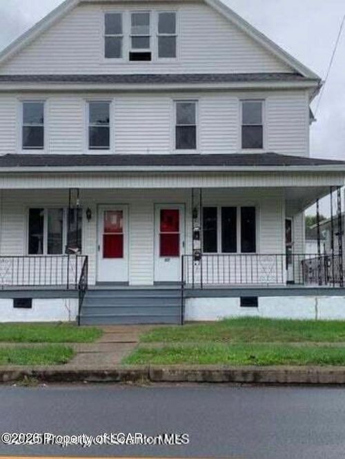 3-655-657 Boulevard Ave, Dickson City, PA, 18519-1709 | Card Image