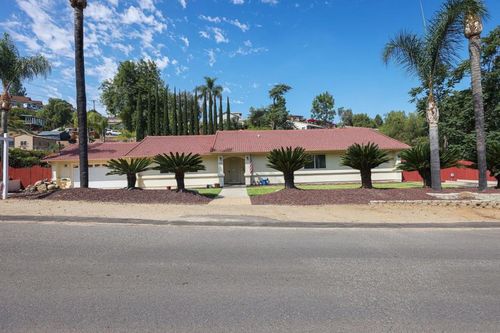 12175 Gay Rio Dr, Lakeside, CA, 92040-4946 | Card Image