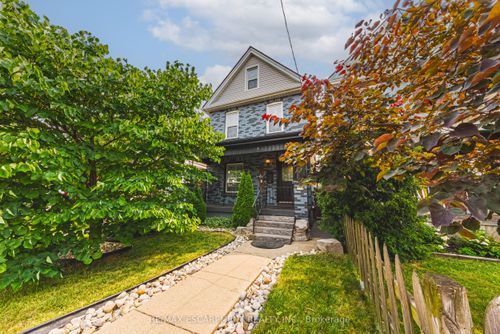 218 Grosvenor Ave N, Hamilton, ON, L8L7S9 | Card Image