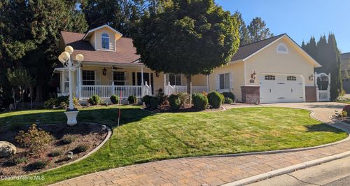 21972 N Molly Ln, Rathdrum, ID, 83858-6644 | Card Image