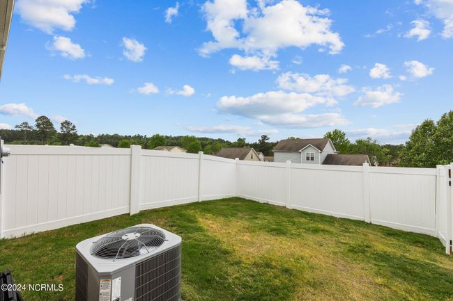1511 Gracie Ln, Townhouse with 3 bedrooms, 3 bathrooms and 1 parking in Carthage NC | Image 37