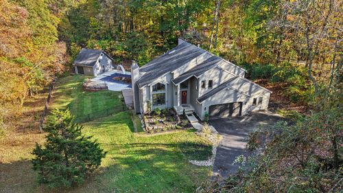 7721 Sunquest Ridge Drive Ne, Ada, MI, 49301 | Card Image