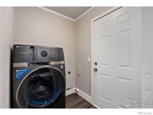 Washer/dryer combo unit included. | Image 12
