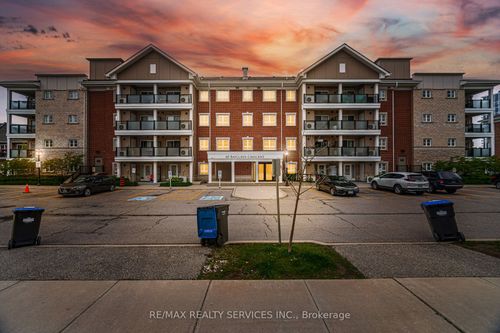 301-60 Baycliffe Dr, Whitby, ON, L1P1W7 | Card Image