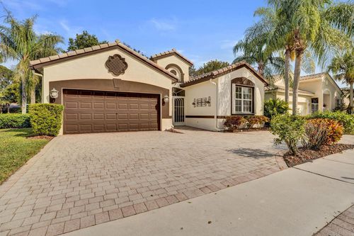 6606 Turchino Dr, Lake Worth, FL, 33467-7051 | Card Image