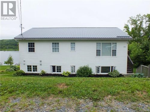 126 Richmond St, Woodstock, NB, E7M2P2 | Card Image
