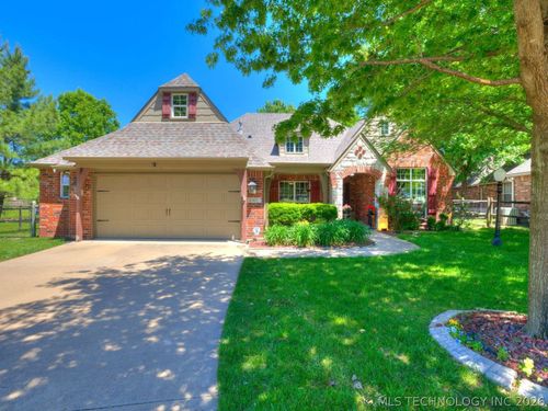 10407 N 143rd East Ct, Owasso, OK, 74055-5913 | Card Image