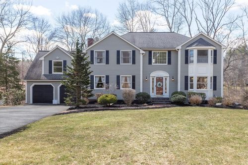 3 Millbrook Rd, Medway, MA, 02053-2284 | Card Image