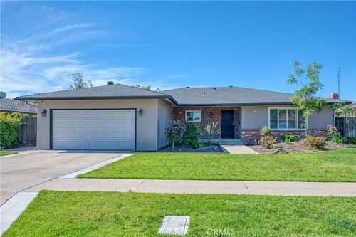 2569 E Los Altos Avenue, Fresno, CA, 93710 | Card Image