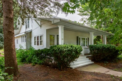 305 Main St, MONROE CENTER, IL, 61052-9817 | Card Image