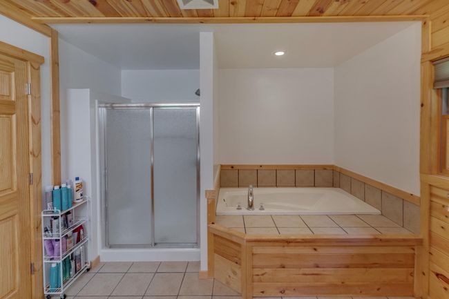Master bath | Image 18