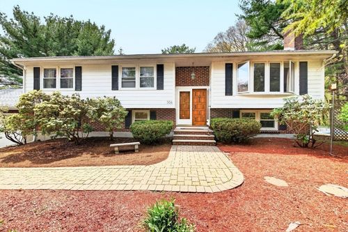 306 Franklin St, Mansfield, MA, 02048-1658 | Card Image