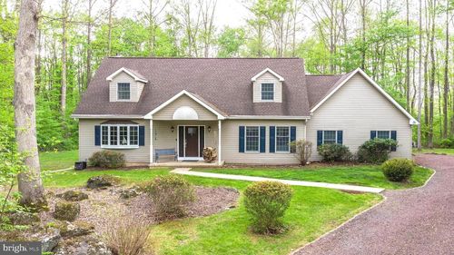 540 Black Walnut Dr, QUAKERTOWN, PA, 18951-5533 | Card Image