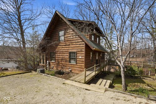 6486 Coyote Dr, Nineveh, IN, 46164-9111 | Card Image