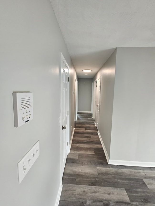 APT-4 - 434 Linden St, Condo with 3 bedrooms, 2 bathrooms and 2 parking in Fall River MA | Image 15