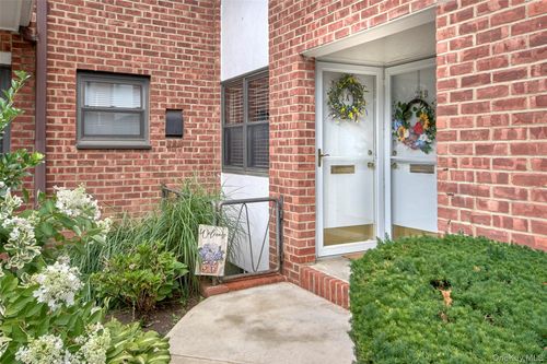 c2a-50 West St, Harrison, NY, 10528-4032 | Card Image