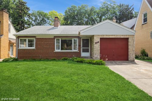 1535 Good Ave, Park Ridge, IL, 60068-1417 | Card Image