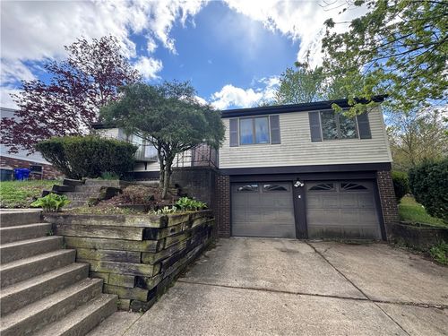 114 Pinoak Ln, Imperial, PA, 15126-9632 | Card Image