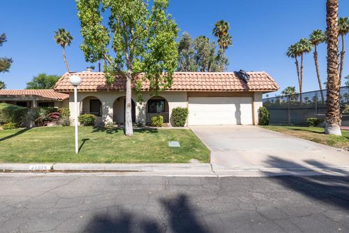 41075 Largo, Palm Desert, CA, 92211-9001 | Card Image
