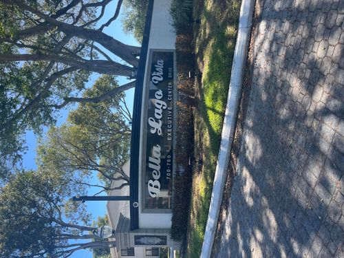 24-708 Executive Center Dr, West Palm Beach, FL, 33401-8670 | Card Image