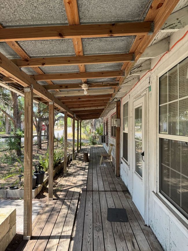 5011 F St, House other with 2 bedrooms, 2 bathrooms and null parking in CEDAR KEY FL | Image 7