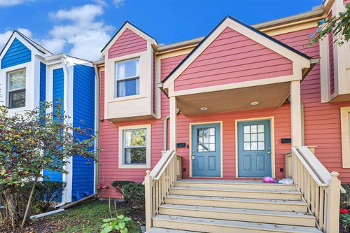 215 Arcade St, Ypsilanti, MI, 48197-8106 | Card Image