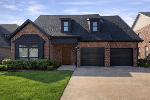 110 Se G Ct, Bentonville, AR, 72712-6006 | Card Image