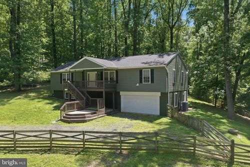 128 Orchard Lagoon Dr, LINDEN, VA, 22642-5724 | Card Image