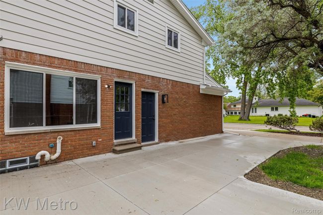 45-1607 Yorktown St 0036.jpg | Image 43