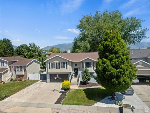 2681 S 200 E, Clearfield, UT, 84015-2046 | Card Image