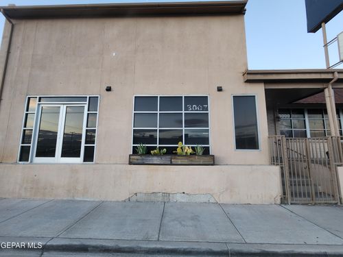 3007 Montana Ave, El Paso, TX, 79903-2501 | Card Image