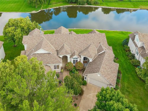 13565 Village Ct, Clive, IA, 50325-8510 | Card Image