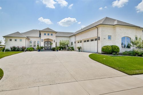 2012 Spieth St, Granbury, TX, 76048-2743 | Card Image