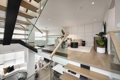 19757 44 St Se, Calgary, AB, T3M2Z1 | Card Image