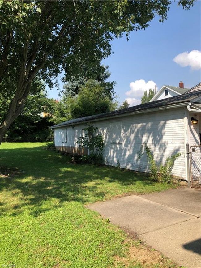 86 23rd Street Nw, House other with 3 bedrooms, 1 bathrooms and null parking in Barberton OH | Image 16