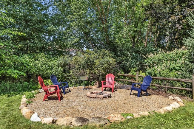 6759 Mars Crider Rd, House other with 4 bedrooms, 3 bathrooms and 2 parking in Seven Fields PA | Image 5