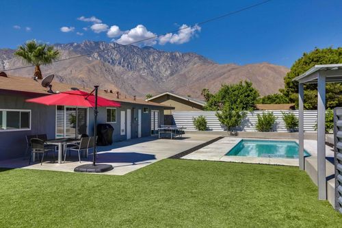 490 E Molino Rd, Palm Springs, CA, 92262 | Card Image
