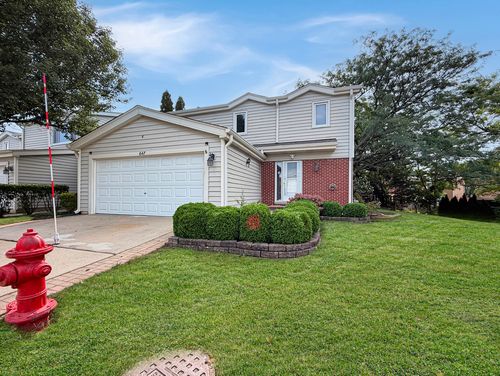 647 Darien Ct, Hoffman Estates, IL, 60169-2753 | Card Image