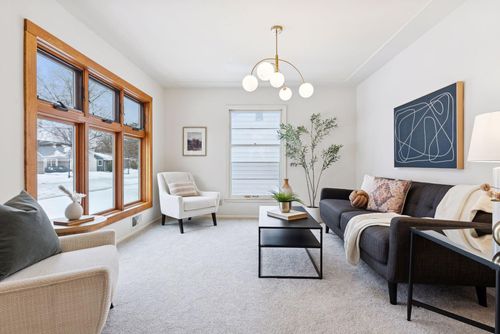 1913 Morgan Ave, Saint Paul, MN, 55116-2741 | Card Image