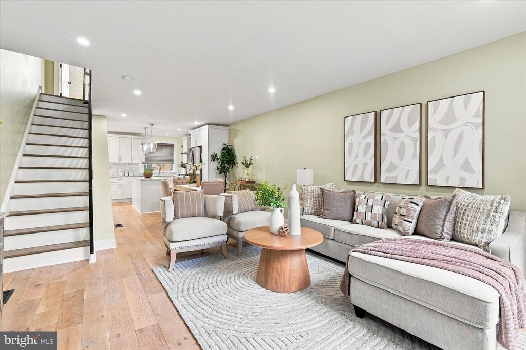 Residential in PHILADELPHIA 4
