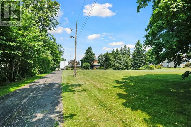 1276 9 Th Line, House other with 4 bedrooms, 3 bathrooms and 20 parking in Carleton Place ON | Image 4