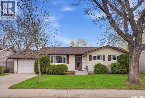 2362 Easthill, Saskatoon, SK, S7J3E5 | Card Image