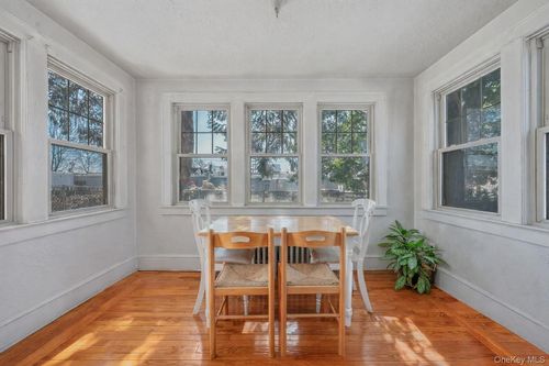 22 Fairview Blvd, Hempstead, NY, 11550-2902 | Card Image