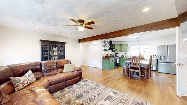 Open concept! | Image 5