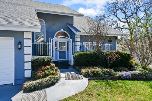 1952 Pointe Royale Dr, Branson, MO, 65616-3499 | Card Image