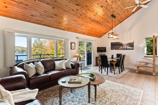 293 W Diamond Lake Rd, House other with 3 bedrooms, 2 bathrooms and 4 parking in Highland Grove ON | Image 28