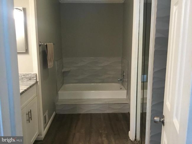 7709 Gromwell Ct, Townhouse with 2 bedrooms, 4 bathrooms and null parking in SPRINGFIELD VA | Image 24