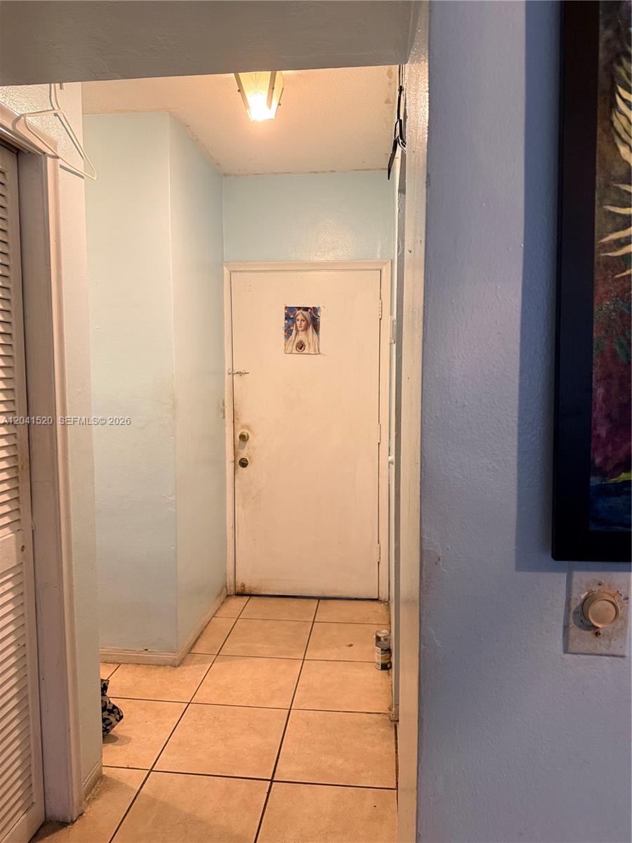 Residential in Aventura 5