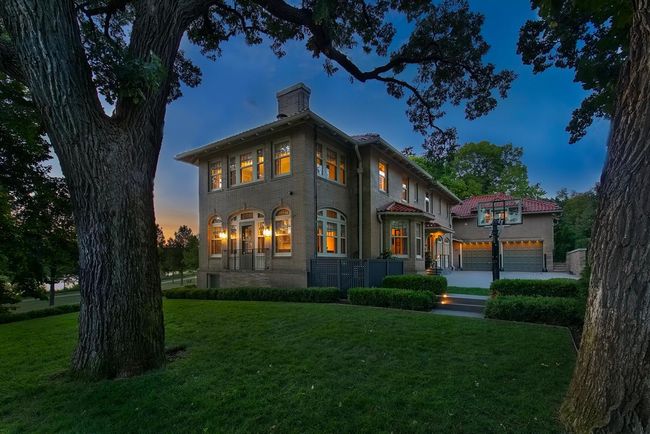 2119 E Lake Of The Isles Pkwy, House other with 4 bedrooms, 5 bathrooms and null parking in Minneapolis MN | Image 39